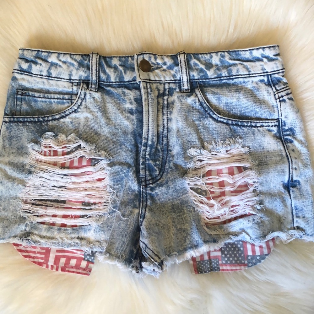 Jean shorts with American flag pockets